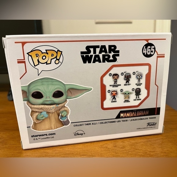 New in box Grogu with cookies Funko Pop - Picture 3 of 3